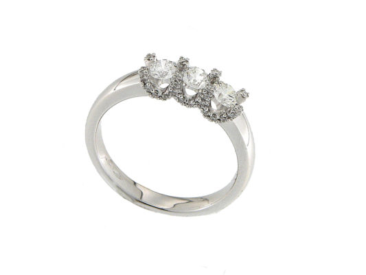 anello-oro-bianco-tre-diamanti-centrali-ct-040-onde-ddonna-gioielli